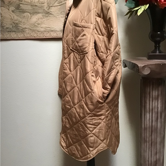 Active Wear Light Tan Quilted Coat, NWT, soft sheep style collar, medium - Picture 3 of 11